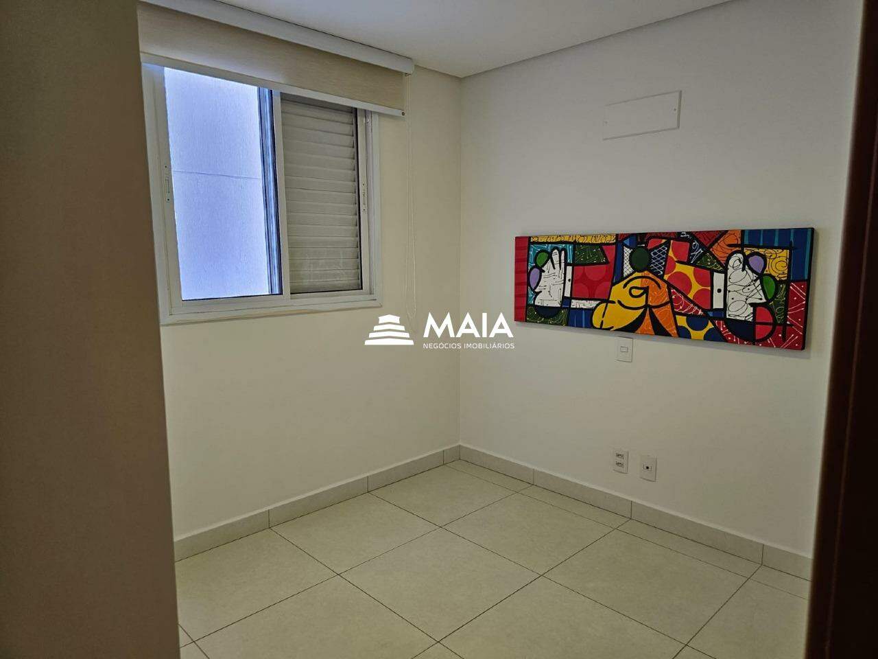 Apartamento para aluguel no Mercês: 