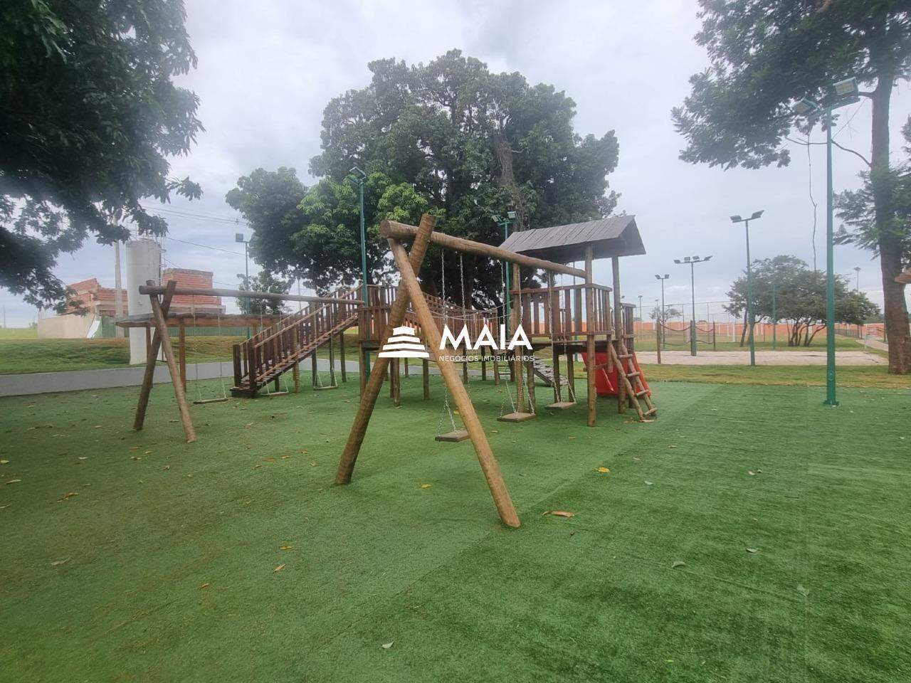 Terreno em Condomínio à venda no Condomínio Brahma I: 