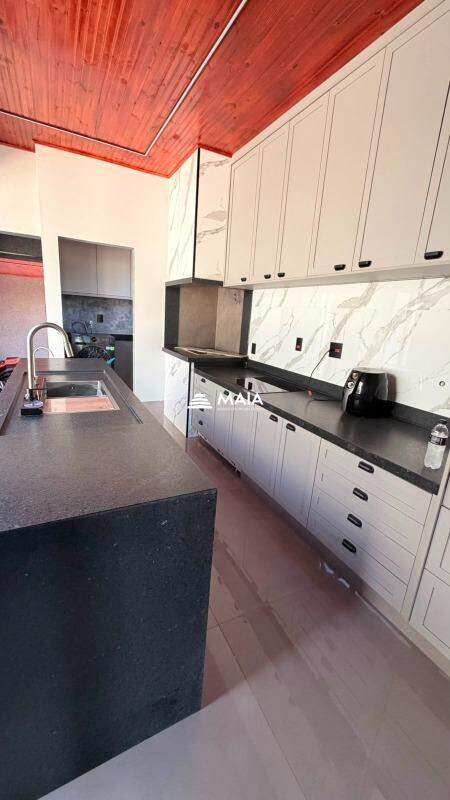 Casa à venda no Estância dos Ipês: 