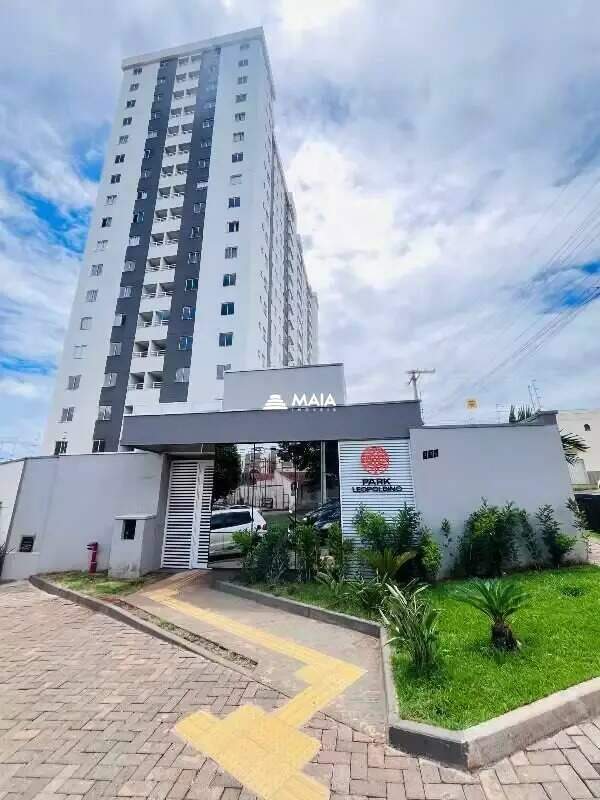 Apartamento à venda no bairro Parque do Mirante 
