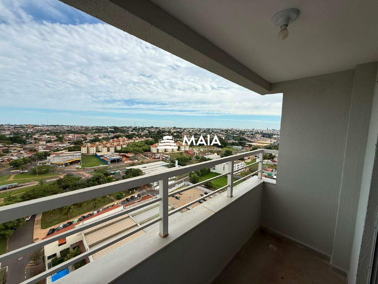 Apartamento à venda no Parque do Mirante: 