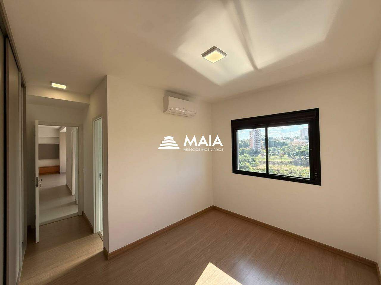 Apartamento à venda no Jardim do Lago: 