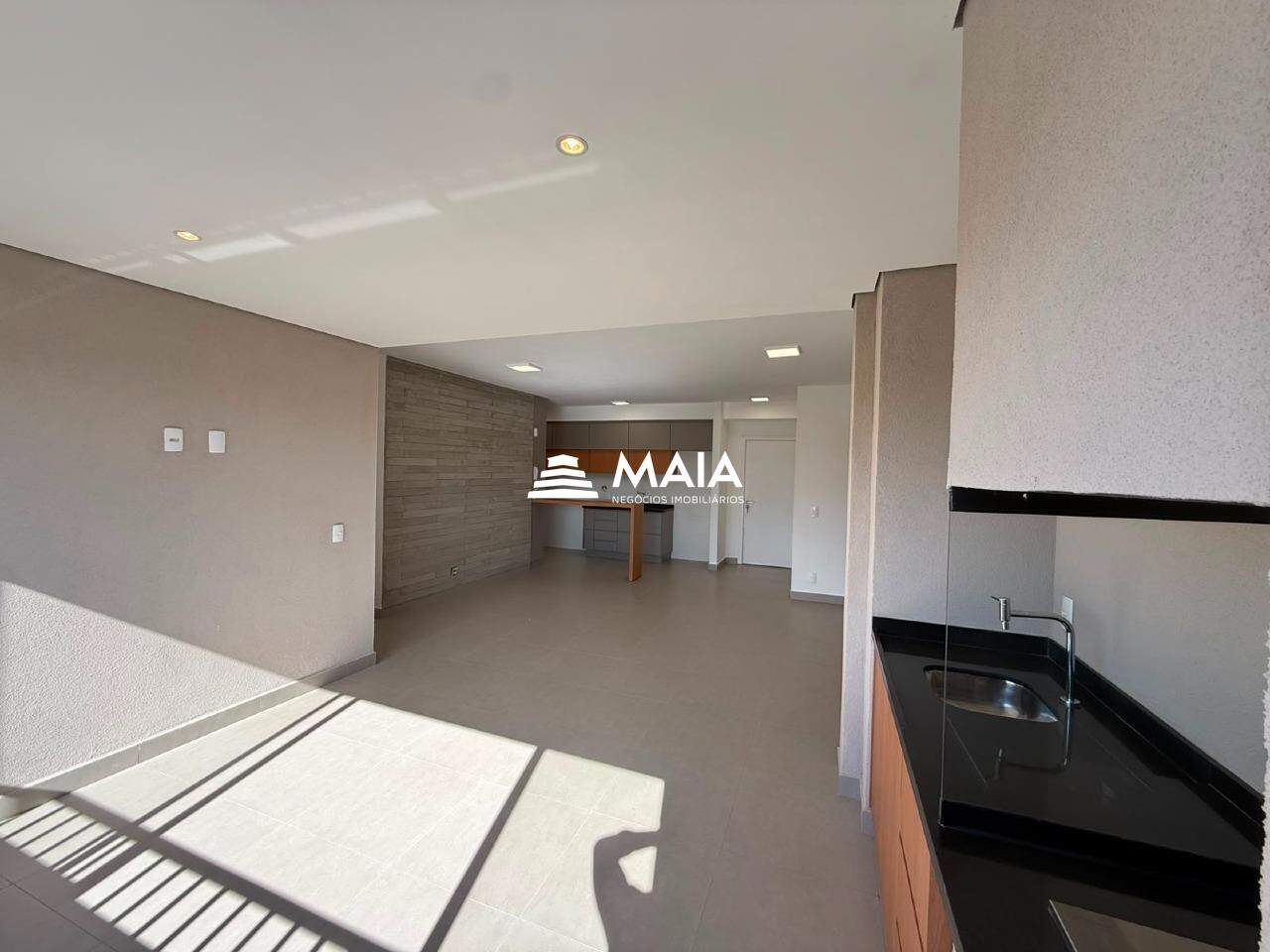 Apartamento à venda no Jardim do Lago: 