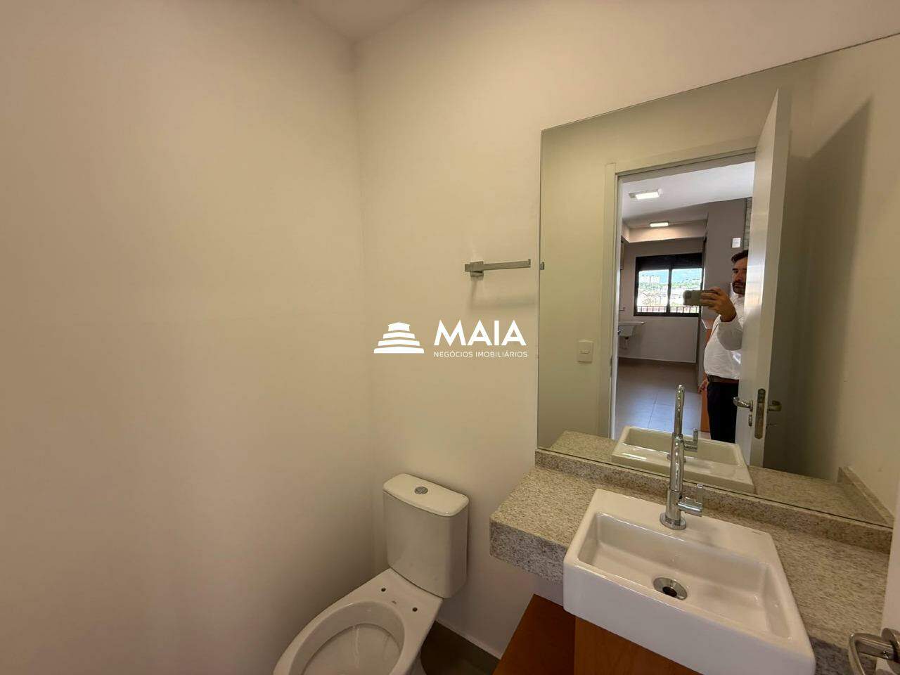 Apartamento à venda no Jardim do Lago: 