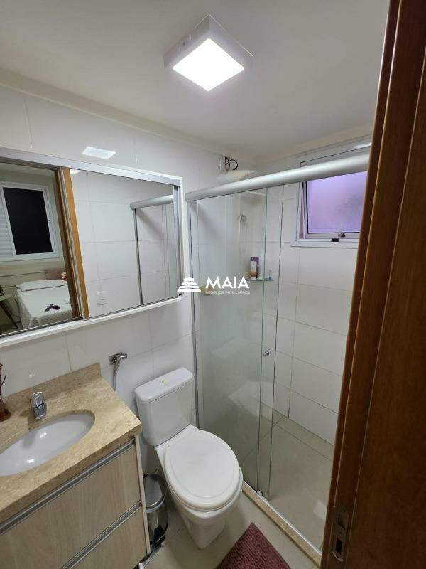 Apartamento à venda no Jardim do Lago: 