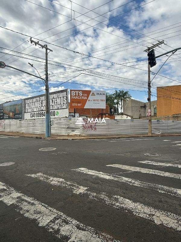 Comercial para aluguel no Boa Vista: 