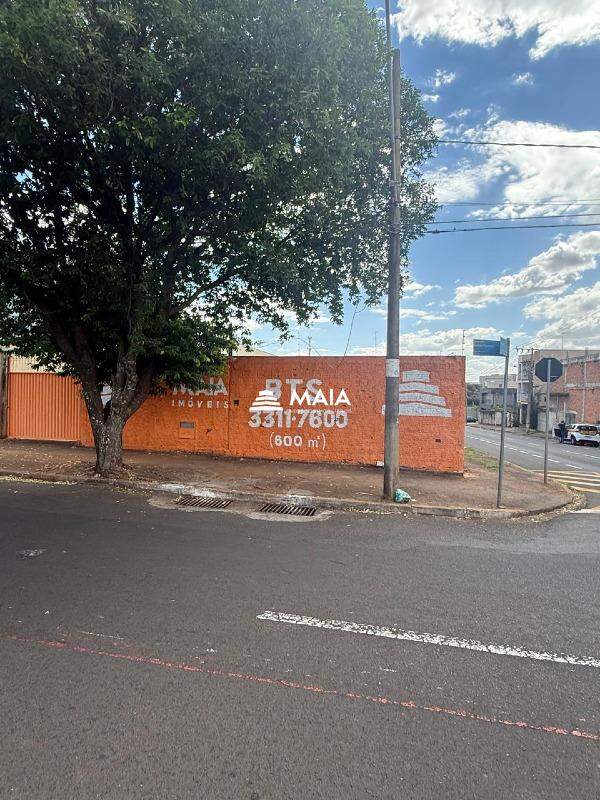 Comercial para aluguel no Santa Maria: 