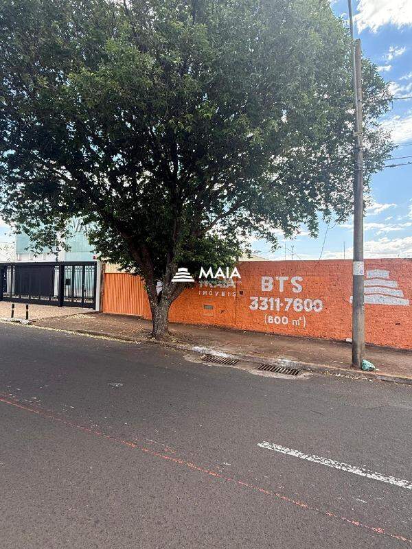 Comercial para aluguel no Santa Maria: 