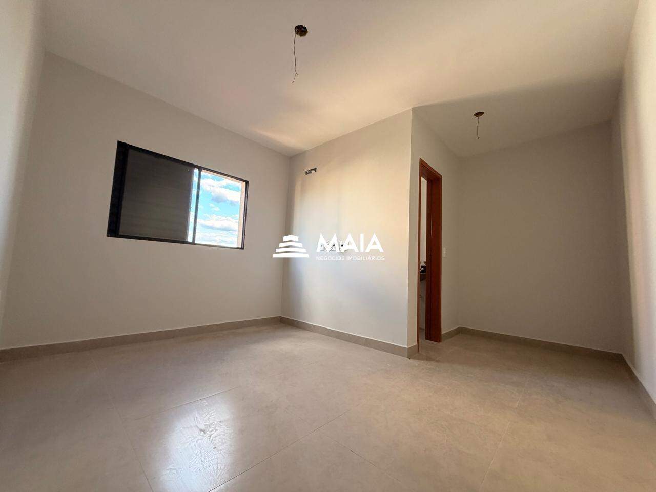 Apartamento à venda no Mercês: 