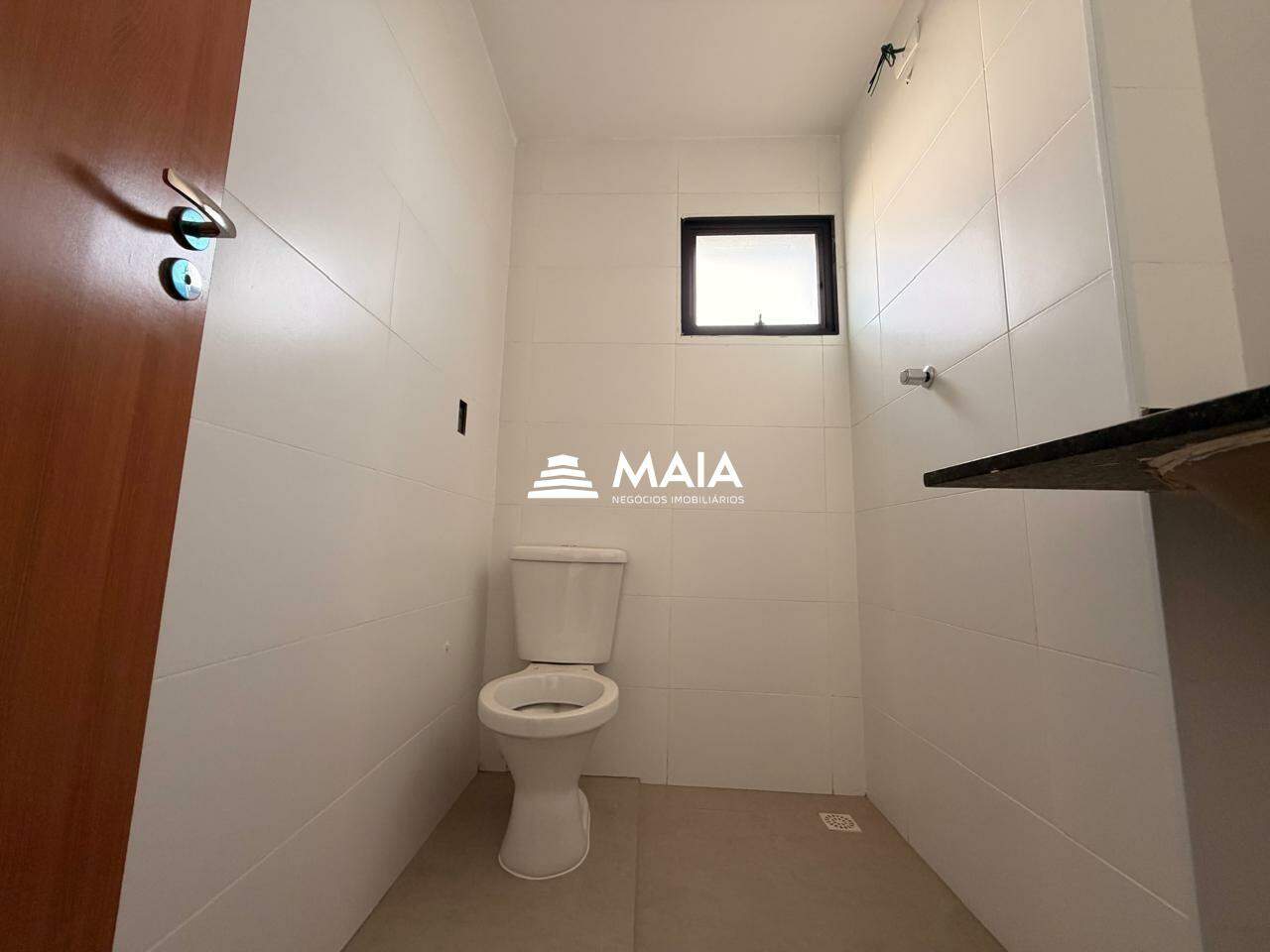 Apartamento à venda no Mercês: 
