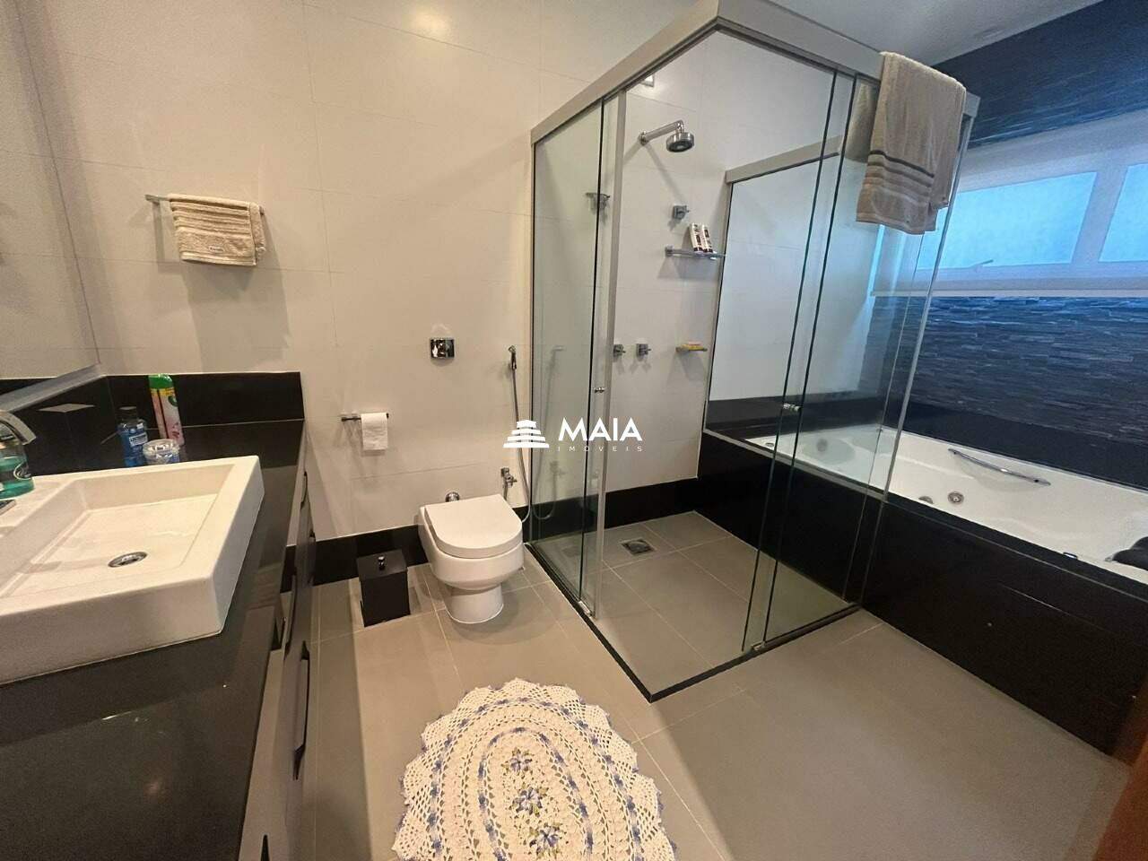Casa de Condomínio para aluguel no Estância dos Ipês: 
