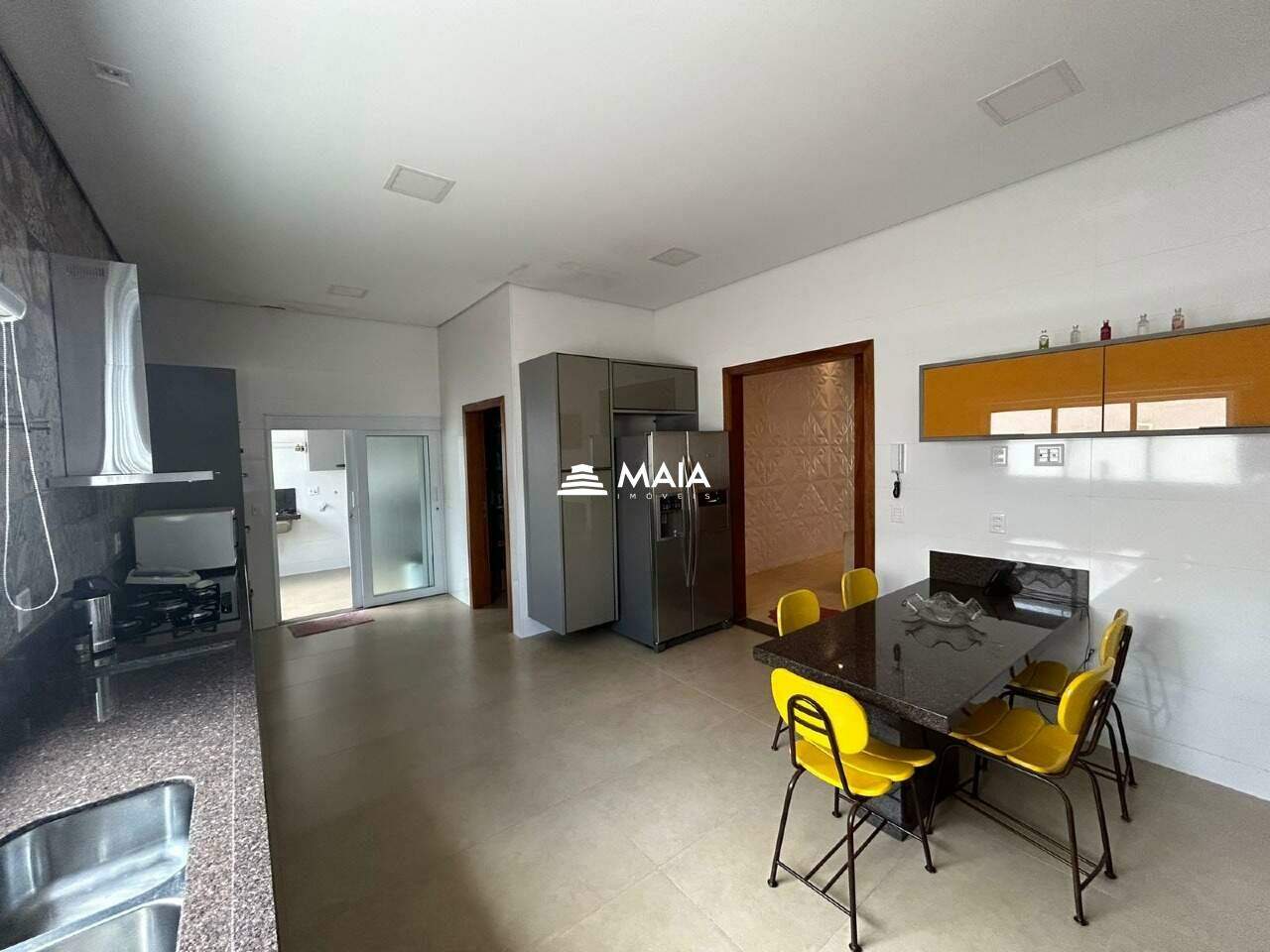 Casa de Condomínio para aluguel no Estância dos Ipês: 