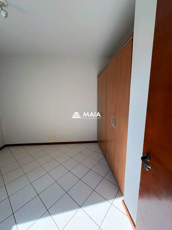 Apartamento para aluguel no São Sebastião: 