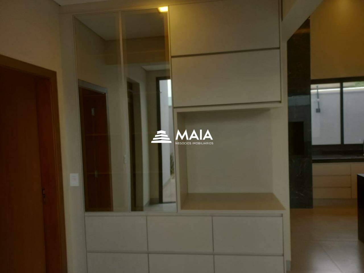 Casa de Condomínio à venda no Estância dos Ipês: 