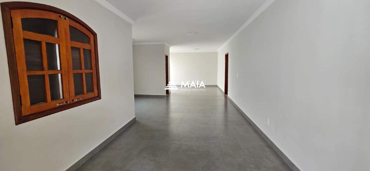 Casa à venda no Mercês: 