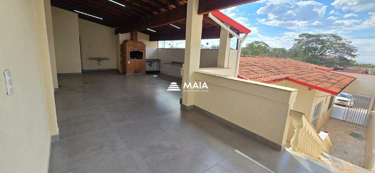 Casa à venda no Mercês: 