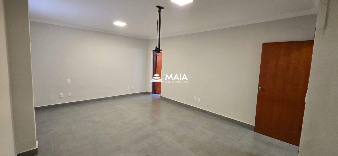 Casa à venda no Mercês: 