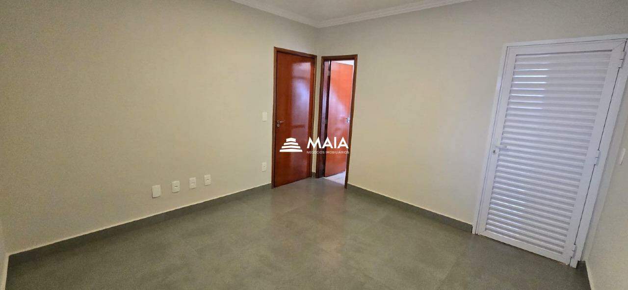 Casa à venda no Mercês: 