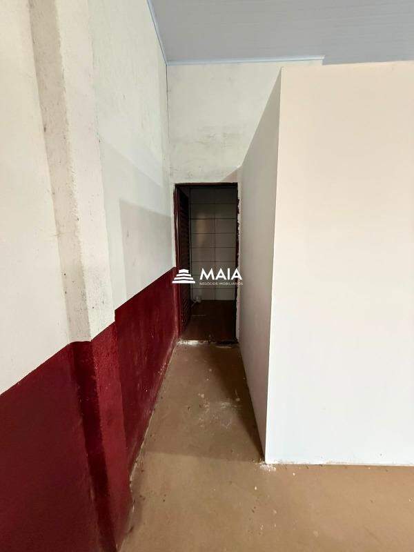 Galpão para aluguel no Oneida Mendes II: 