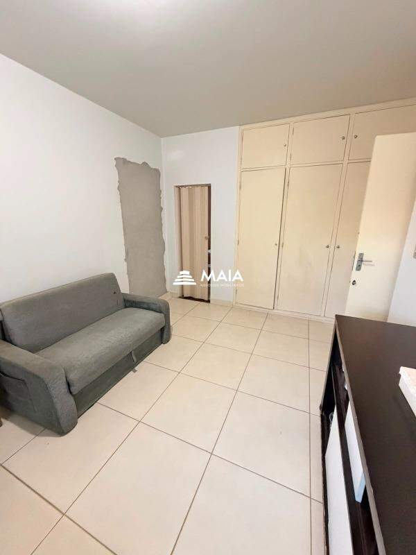 Apartamento à venda no Universitário: 