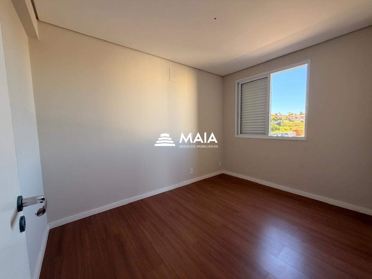 Apartamento à venda no Vila Olímpica: 