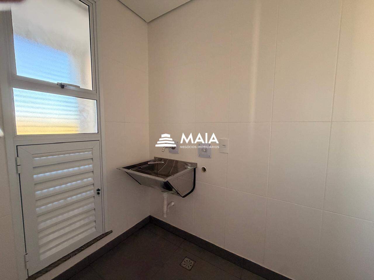 Apartamento à venda no Vila Olímpica: 