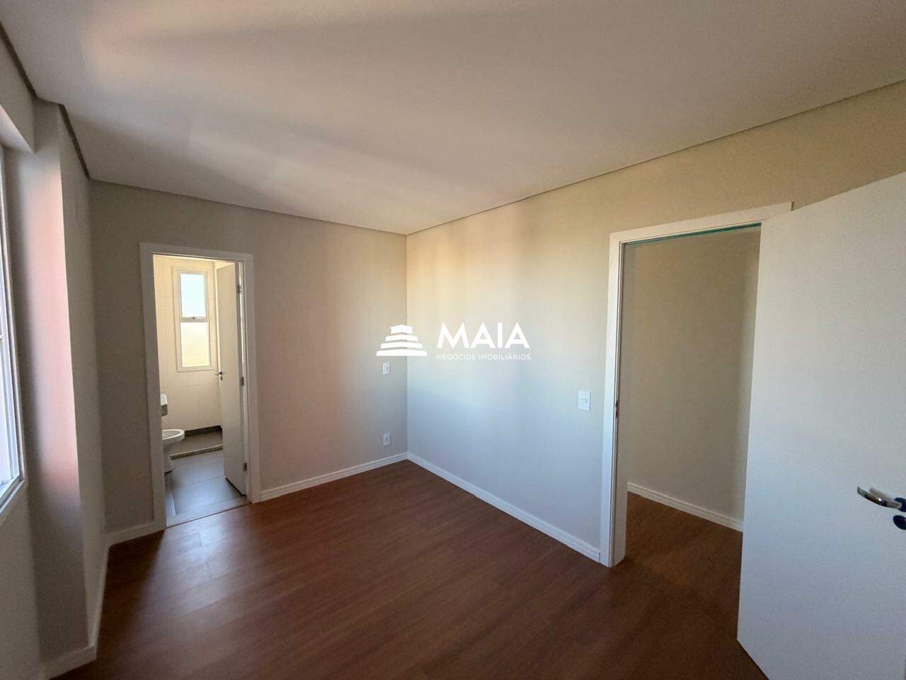 Apartamento à venda no Vila Olímpica: 