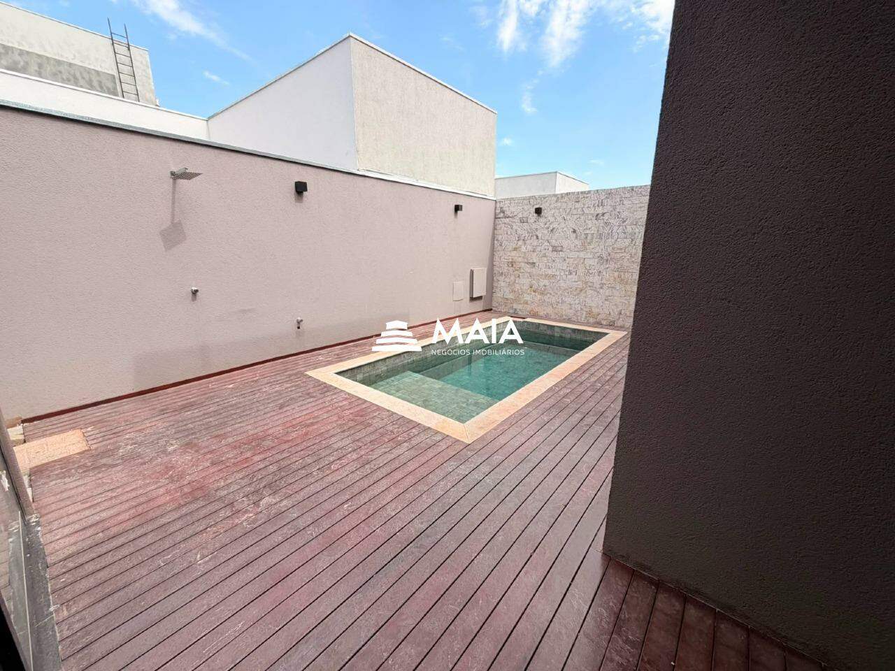 Casa de Condomínio à venda no Estância dos Ipês: 