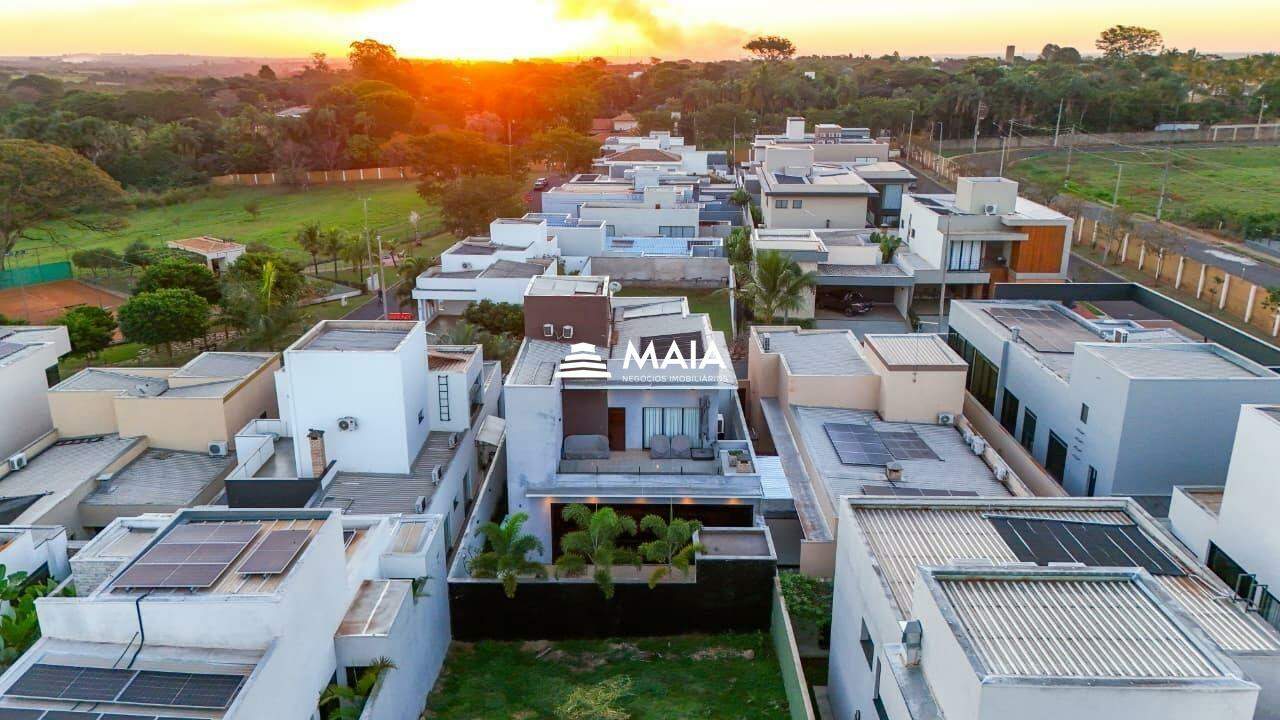 Casa de Condomínio à venda no Estância dos Ipês: 