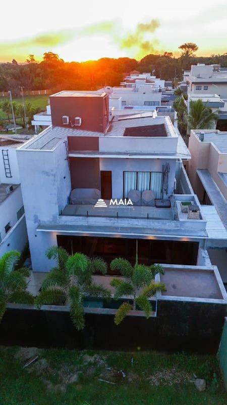 Casa de Condomínio à venda no Estância dos Ipês: 
