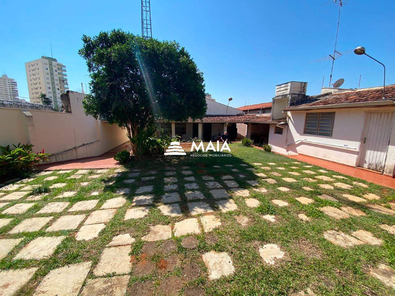 Casa à venda no Centro: 