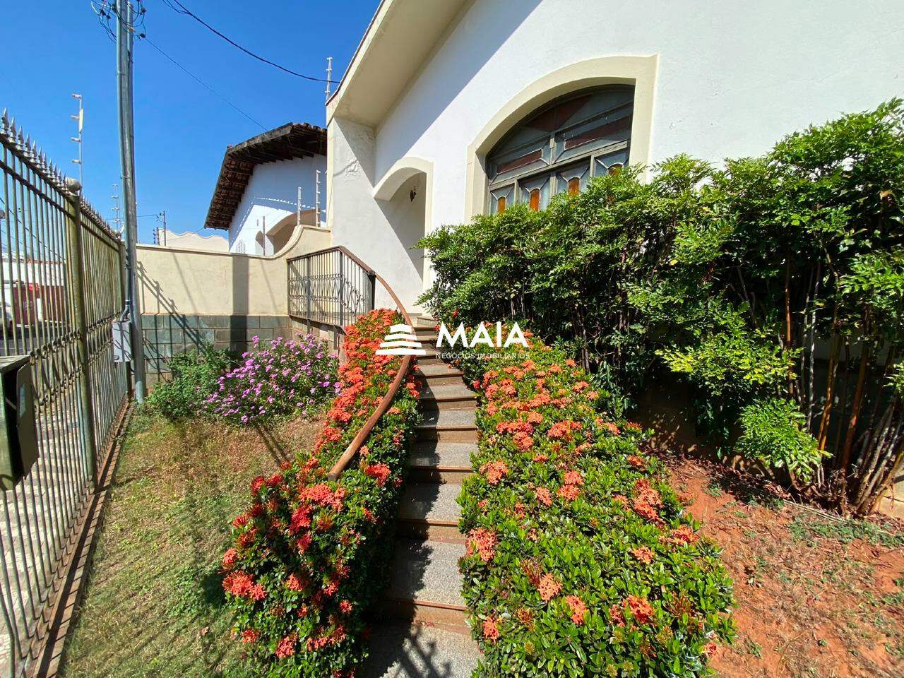 Casa à venda no Centro: 