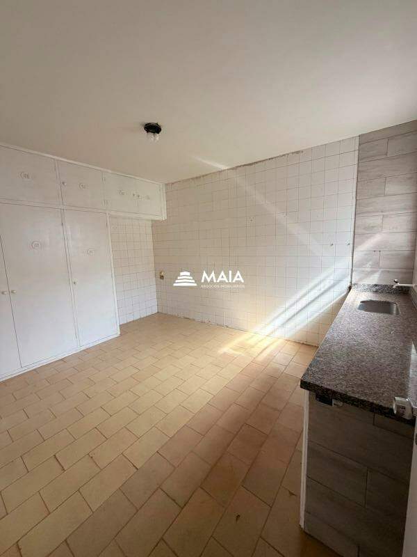 Casa à venda no Santa Marta: 