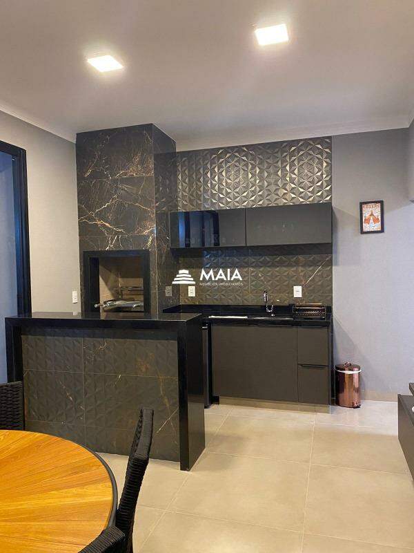 Casa à venda no Jardim Nenê Gomes: 