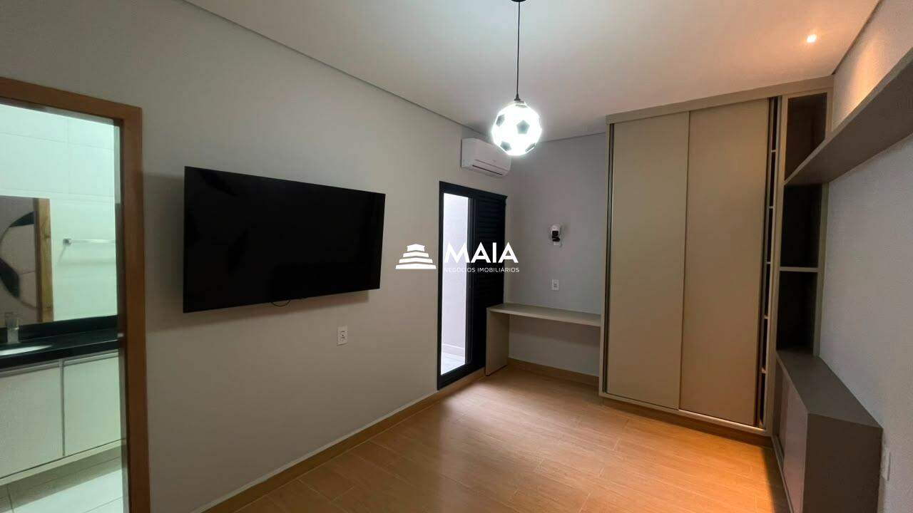 Casa à venda no Jardim Nenê Gomes: 