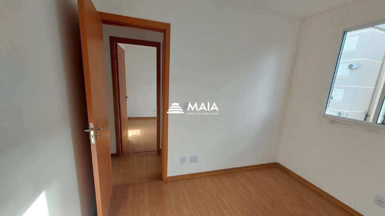 Apartamento à venda no Manoel Mendes: 