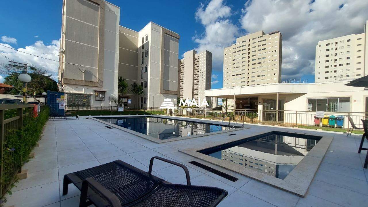 Apartamento à venda no Manoel Mendes: 