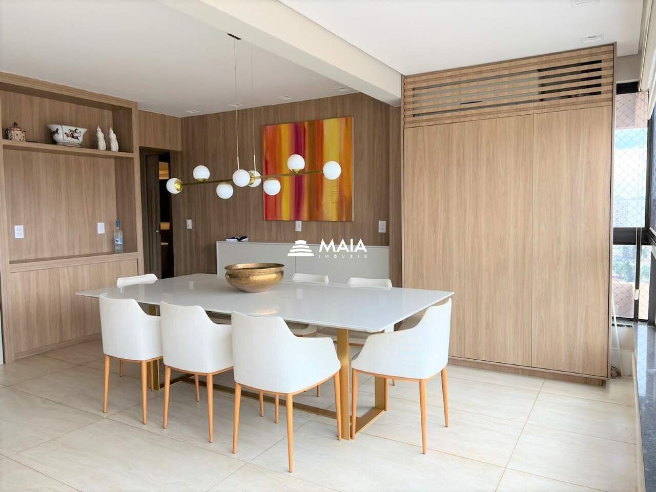 Apartamento à venda no Mercês: 