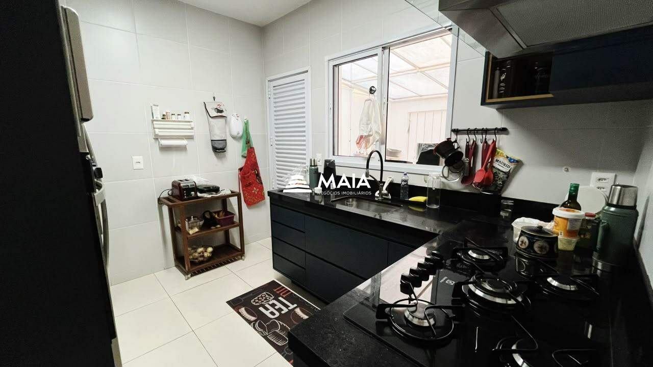 Casa de Condomínio à venda no Ayat, Club Residence: 