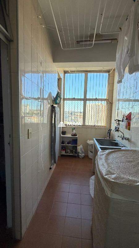 Apartamento à venda no Mercês: 