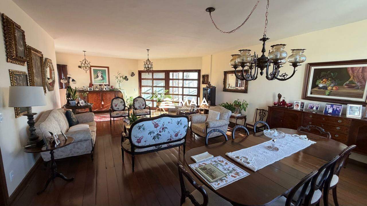 Apartamento à venda no Mercês: 
