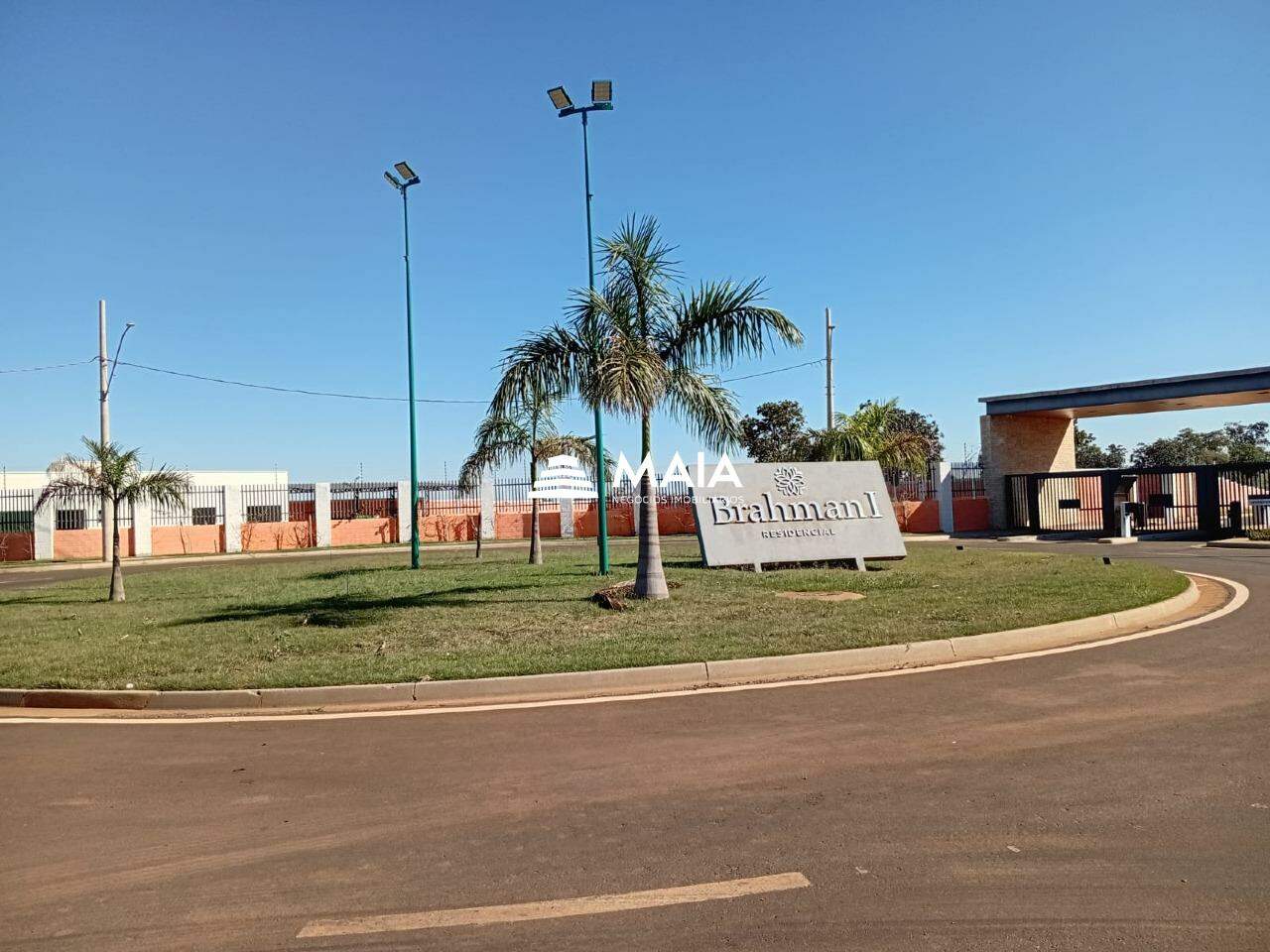 Terreno à venda no Condomínio Brahma I