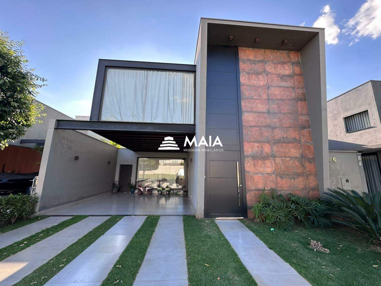 Casa à venda no Condominio Estância dos Ipês