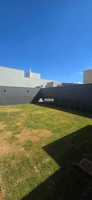 Casa de Condomínio à venda no Estância dos Ipês: 
