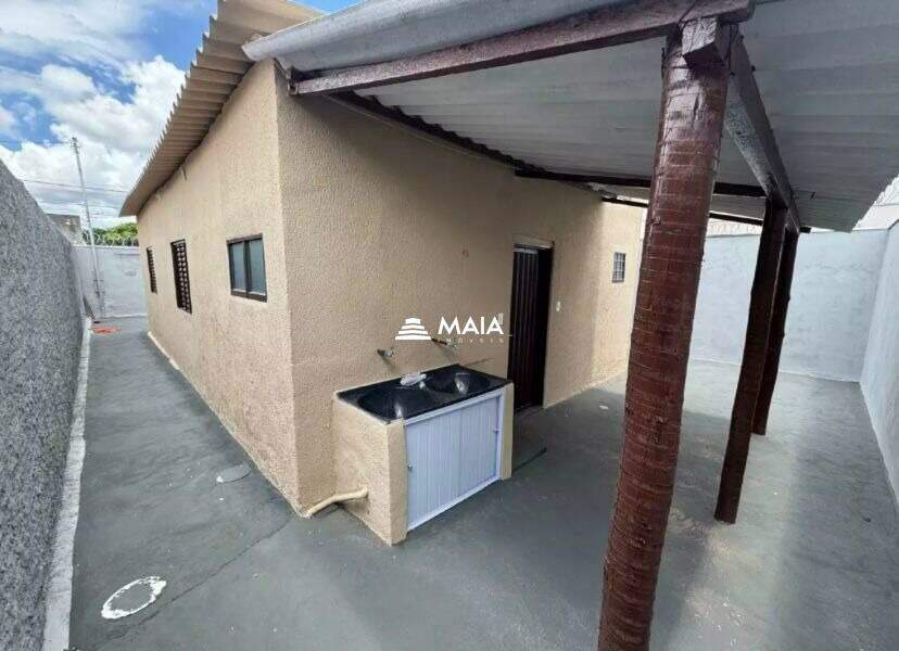 Casa para aluguel no Lourdes: 