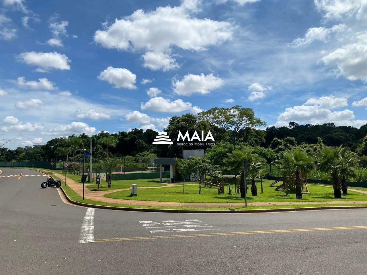 Terreno em Condomínio à venda no Damha III - Res. Uberaba: 