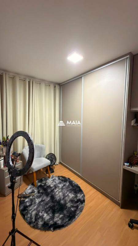 Apartamento à venda no Frei Eugênio: 
