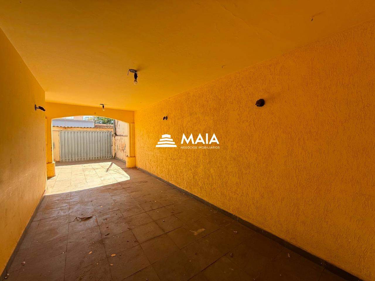 Casa para aluguel no Santa Marta: 