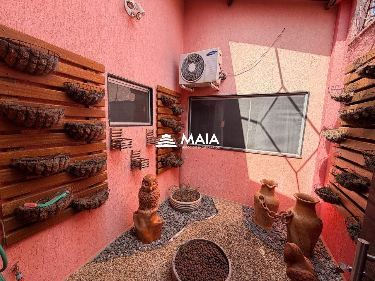 Casa à venda no Santa Maria: 