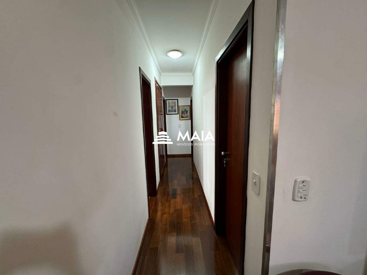 Apartamento à venda no Jardim Alexandre Campos: 